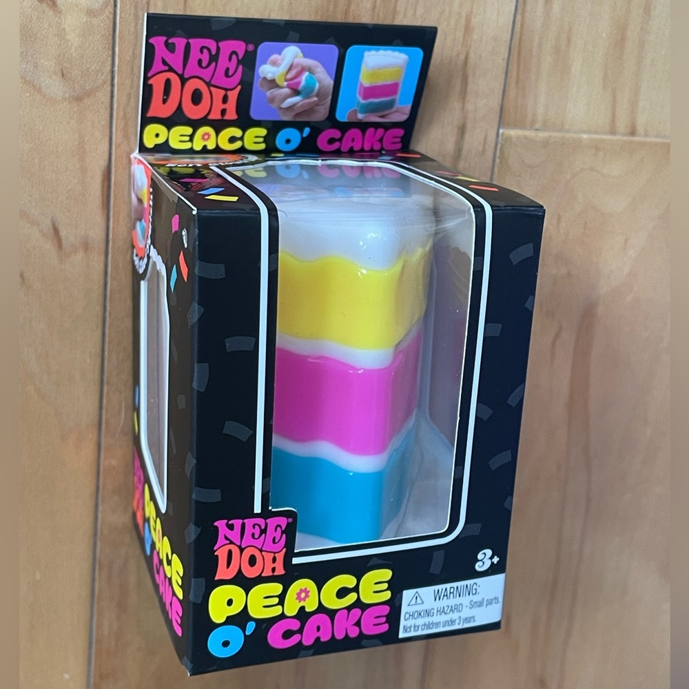 Needoh Peace O’ Cake